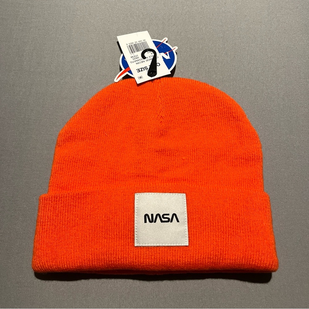 NASA Orange Warm Beenie Winter Hat With Tags 100% Acrylic Material